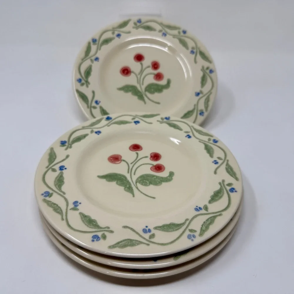 Pfaltzgraff Heirloom Dessert Plates Set of 4 CherryFloral 8